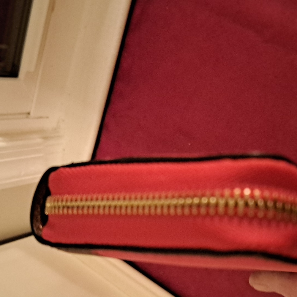 SOLD NEW Michael Kors Orange/ Brown Leather Wallet  Excellent Condition - Picture 5 of 7